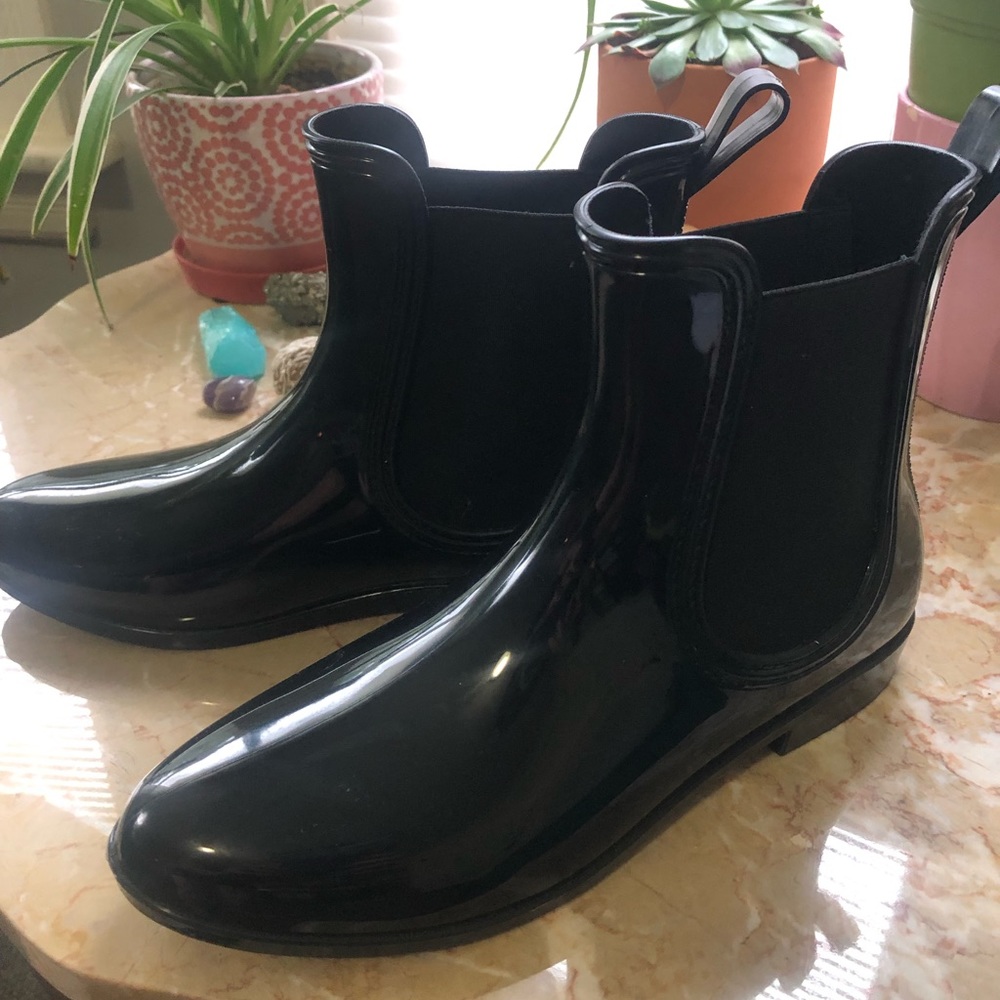 Glossy Black Ankle Rain Booties